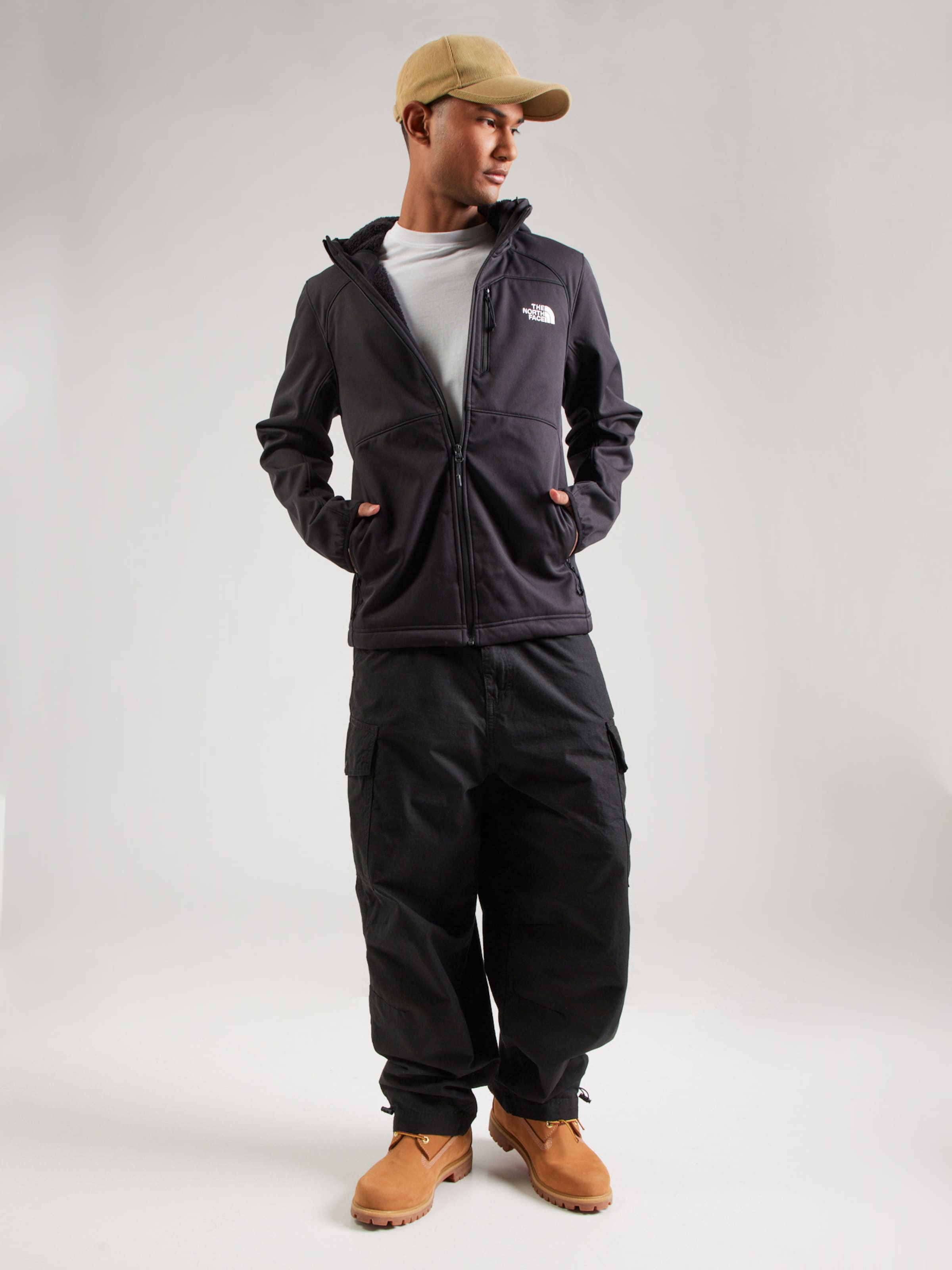 THE NORTH FACE Outdoorjacke 'QUEST' in Schwarz | ABOUT YOU