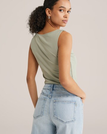 WE Fashion Top in Grün