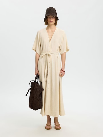 Robe SELECTED en beige : devant