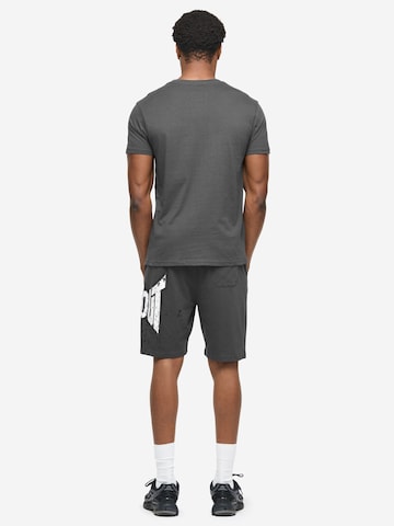 Tapout - Fato de jogging 'Dunlab' em cinzento