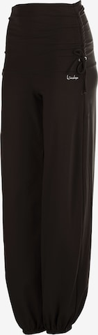 Effilé Pantalon de sport 'WH1' Winshape en noir