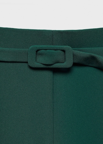 Wide Leg Pantalon à plis 'Iguana' MANGO en vert