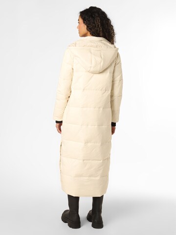 Aygill's Winter Coat in Beige