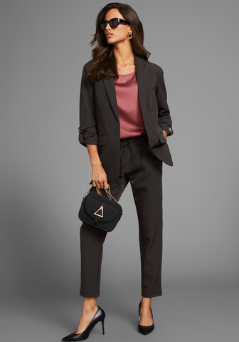 LAURA SCOTT Blazer in Schwarz