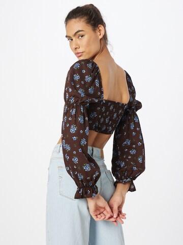 Monki Blouse in Bruin