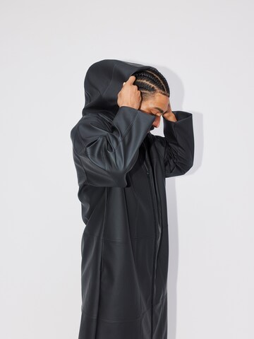 ABOUT YOU REBIRTH STUDIOS Funkcionalna jakna 'WET' | črna barva