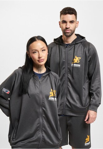 Veste de survêtement 'DefShop x European League of Football Fehérvár Enthroners' European League of Football en gris : devant