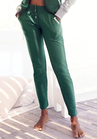 Pantaloni de pijama de la BENCH pe verde