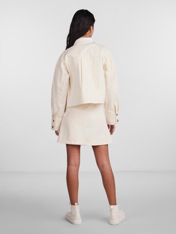 PIECES Between-season jacket 'KAJA' in Beige