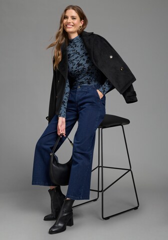 LAURA SCOTT Shirt in Blue
