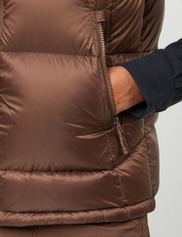 MAMMUT Weste  ‘Glacier Glow IN’ in Braun