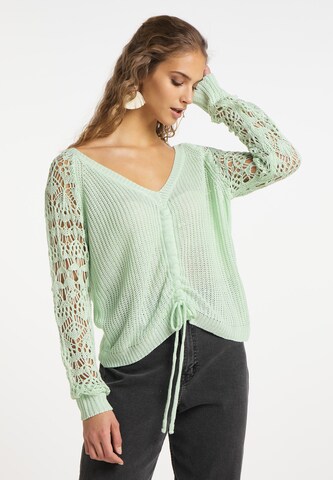 Pullover di IZIA in verde: frontale