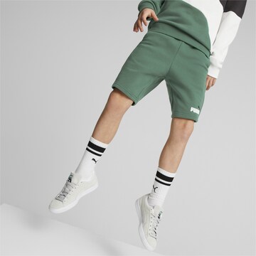 Regular Pantalon PUMA en vert