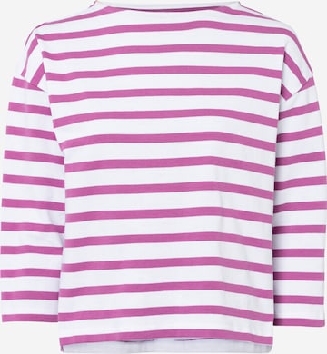 Thought Shirt 'Oriana' in Roze: voorkant