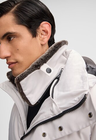 Parka d’hiver 'Ambience' STRELLSON en blanc