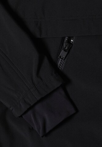 CECIL Between-Seasons Coat in Black