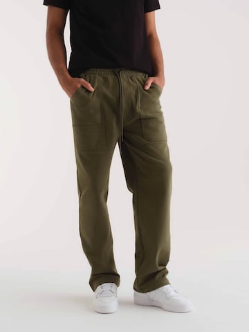 ABOUT YOU x Kevin Trapp Regular Pants 'Jonathan' in Green: front