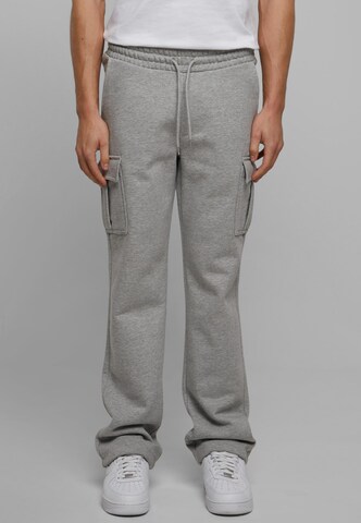 Urban Classics Tapered Cargobroek in Grijs: voorkant