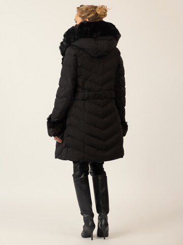 APART Winterjacke in Schwarz