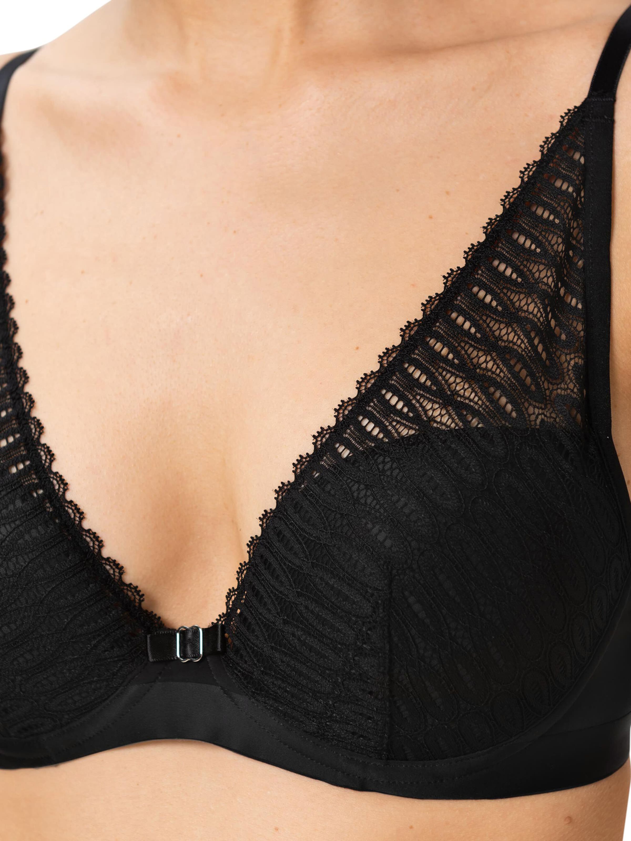 TRIUMPH T-shirt Bra ' Aura Spotlight ' in Black