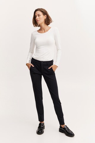 Coupe slim Pantalon chino 'TESSA' Fransa en noir