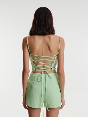 EDITED Top 'Jonah' in Green