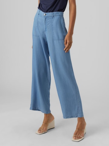 VERO MODA Wide Leg Bukser 'Harper' i blå: forside