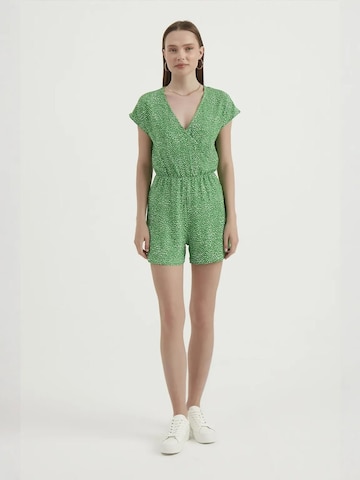 Combinaison Hiccup en vert : devant