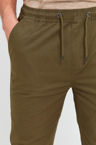 !Solid Regular Chino Pants 'THEREON' in Green