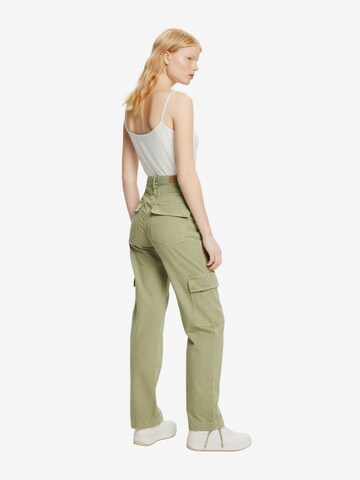 ESPRIT Loosefit Cargohose in Grün