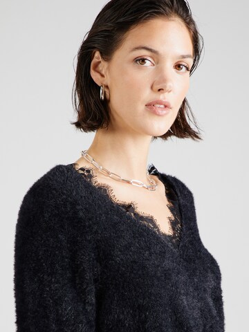 ONLY Sweater 'ONLPIUMO' in Black