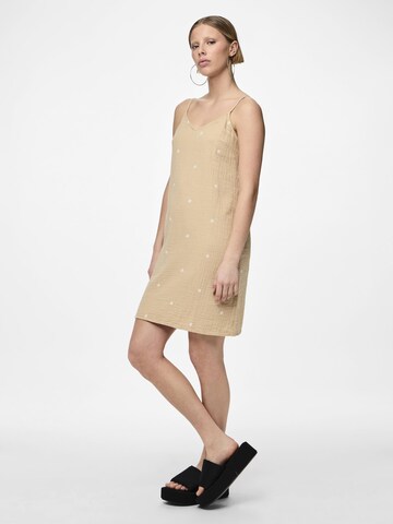 PIECES Kleid 'PCMaya' in Beige