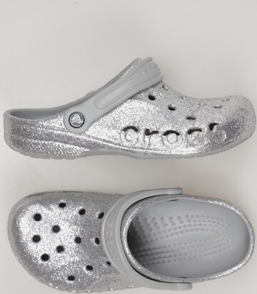 Crocs Sandalen 36,5 in Grau: predná strana