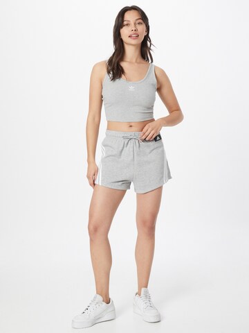 ADIDAS ORIGINALS Top 'Essentials Rib' – šedá