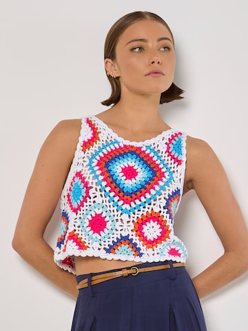 Apricot Diamond Crochet Crop Vest Top ' ' in Blau: Vorderseite