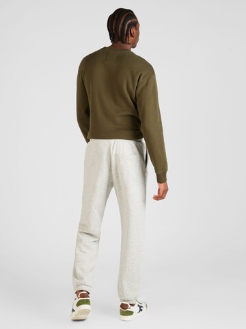 Tapered Pantaloni de la WEEKDAY pe gri