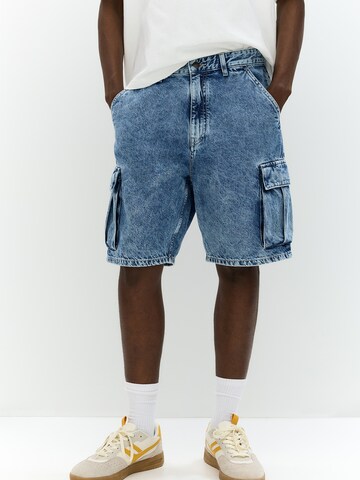 Loosefit Jeans cargo di Pull&Bear in blu: frontale