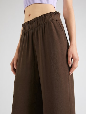 JDY Loose fit Trousers 'GRY' in Brown
