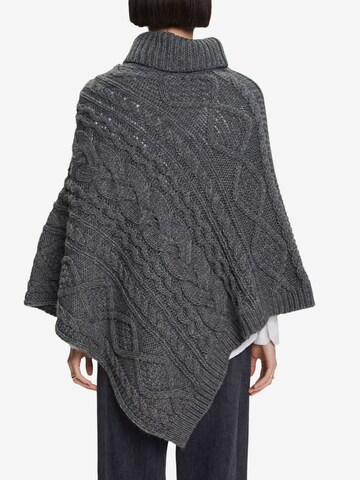 ESPRIT Cape in Grau