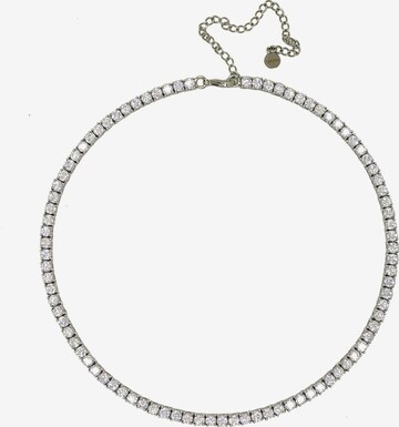 Chaîne Fashionbox en blanc : devant