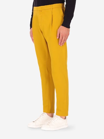 Distretto12 Slimfit Hose 'Rio Pence T. Giron' in Gelb