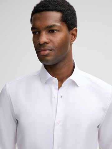 Coupe slim Chemise 'Stan' STRELLSON en blanc