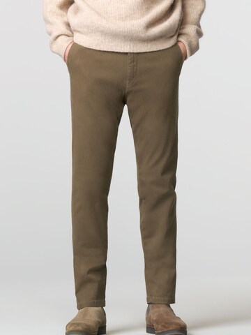 MEYER Regular Chino trousers 'Oslo' in Brown: front