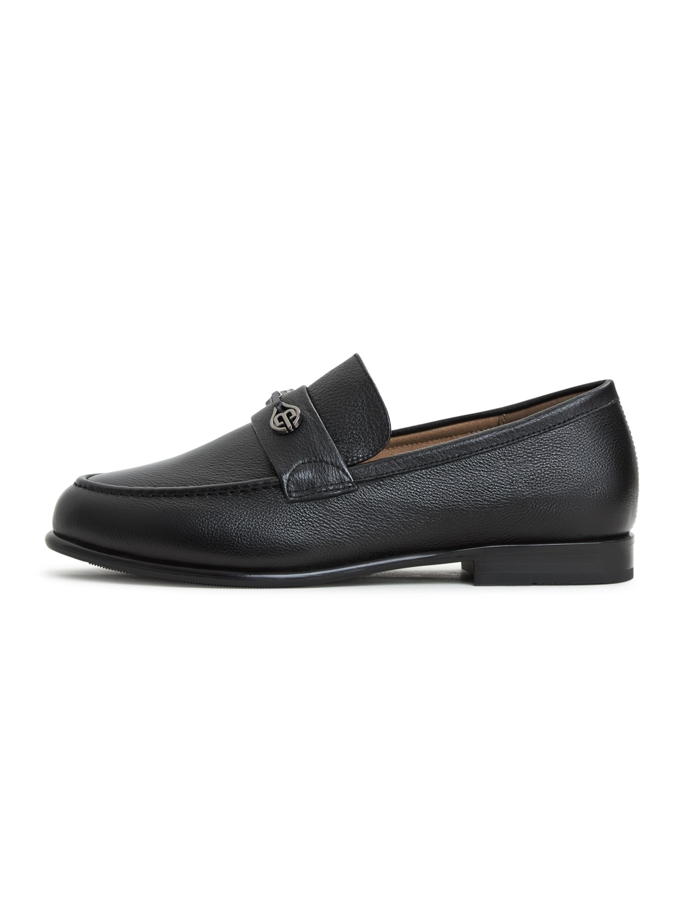CESARE GASPARI Moccasin in Black
