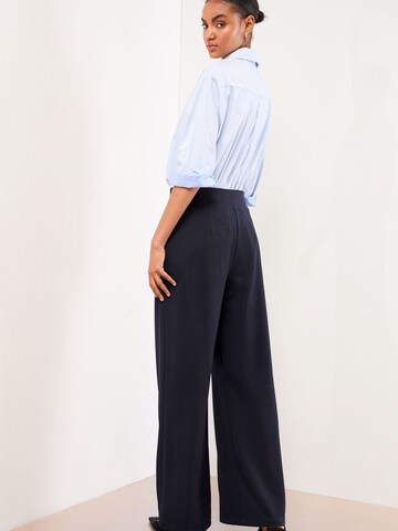 Wide leg Pantaloni con piega frontale di Lipsy in blu