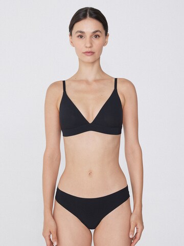 Tezenis Triangle Bra in Black
