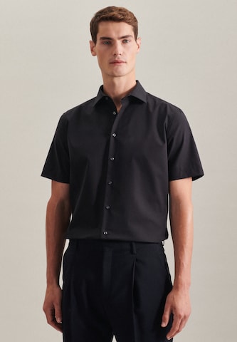 SEIDENSTICKER Slim fit Button Up Shirt in Black: front