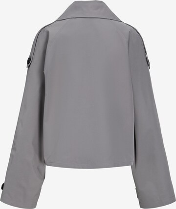 Veste mi-saison 'Carlie' JJXX en gris