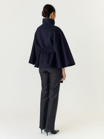 Cappotto di mezza stagione 'Yasalmio' di YAS in blu