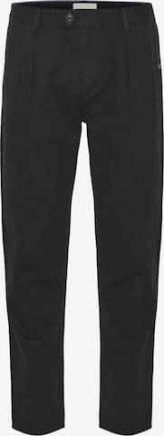 BLEND Pleat-Front Pants in Black: front